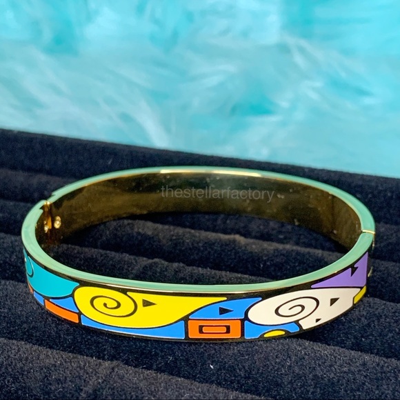 Luxury Vintage Style Bangle - Picture 2 of 7